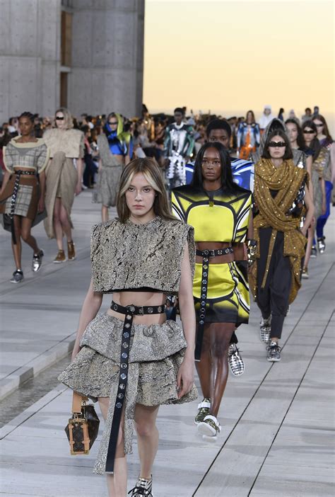 louis vuitton cruise 2023 fashion show|Louis Vuitton tour 2023.